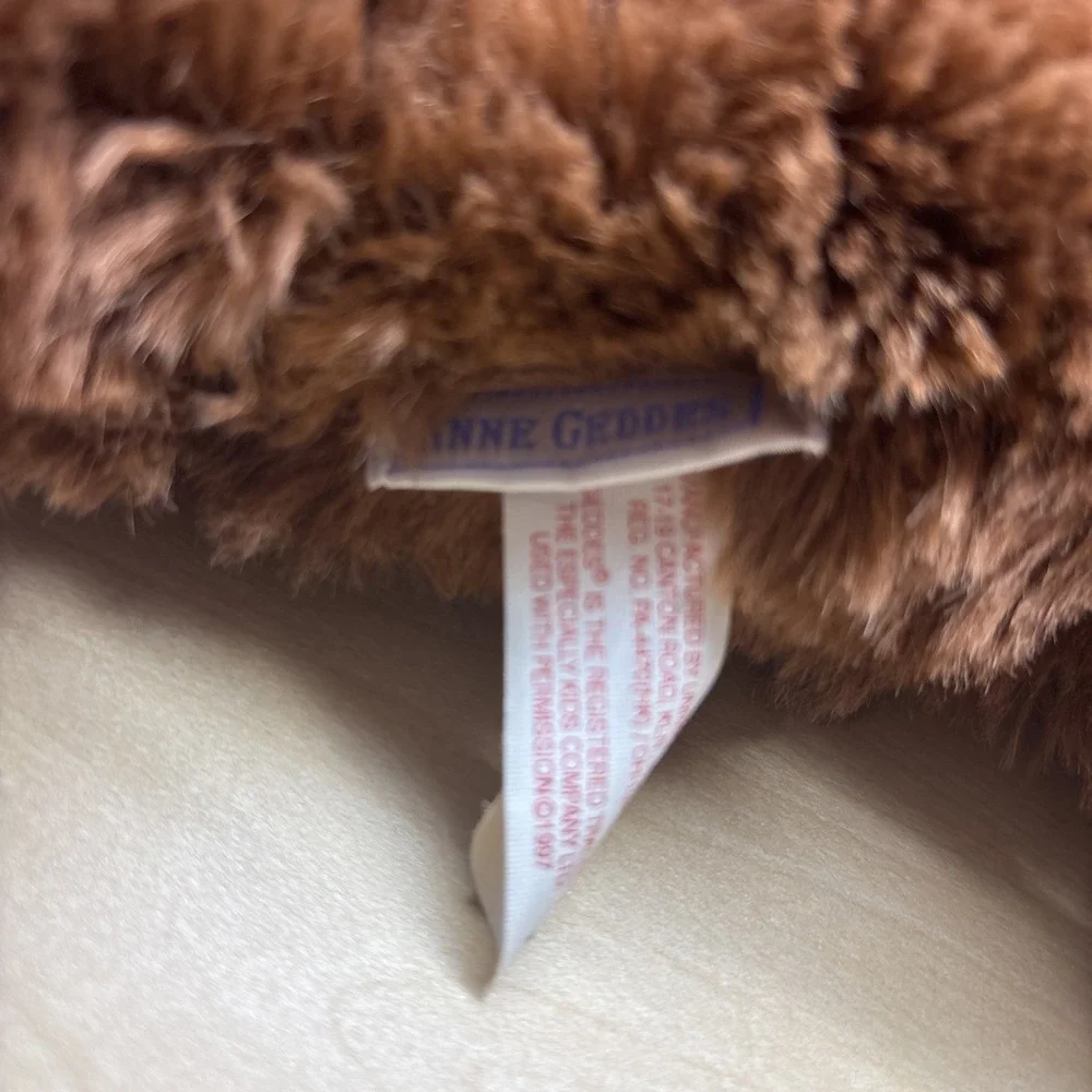Anne Geddes Baby Doll Bear Brown Eyes Fur Vintage 1997 VINTAGE. Great Condition